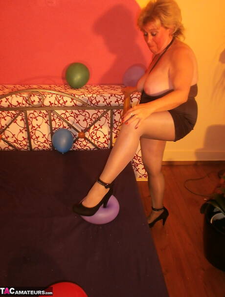 TAC Amateurs invite you to explore free xxx photos featuring Caro xxx gallery 265835