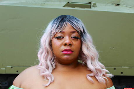 Bubble Busty Dames offers a free xxx photo gallery with naughty girl xxx gallery 260482